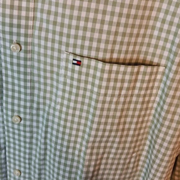 Tommy Hilfiger Classic Fit Green Checkered Button Down Shirt - Picture 5 of 8